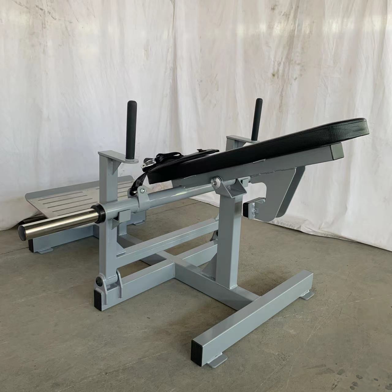 เครื่องบริหารกล้ามเนื้อสะโพกแบ - Home Gym Hip Thrust Machine บทวิจารณ์และราคา